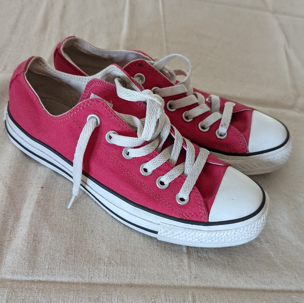 Pink Converse Chuck Taylor All Star, Great Condition